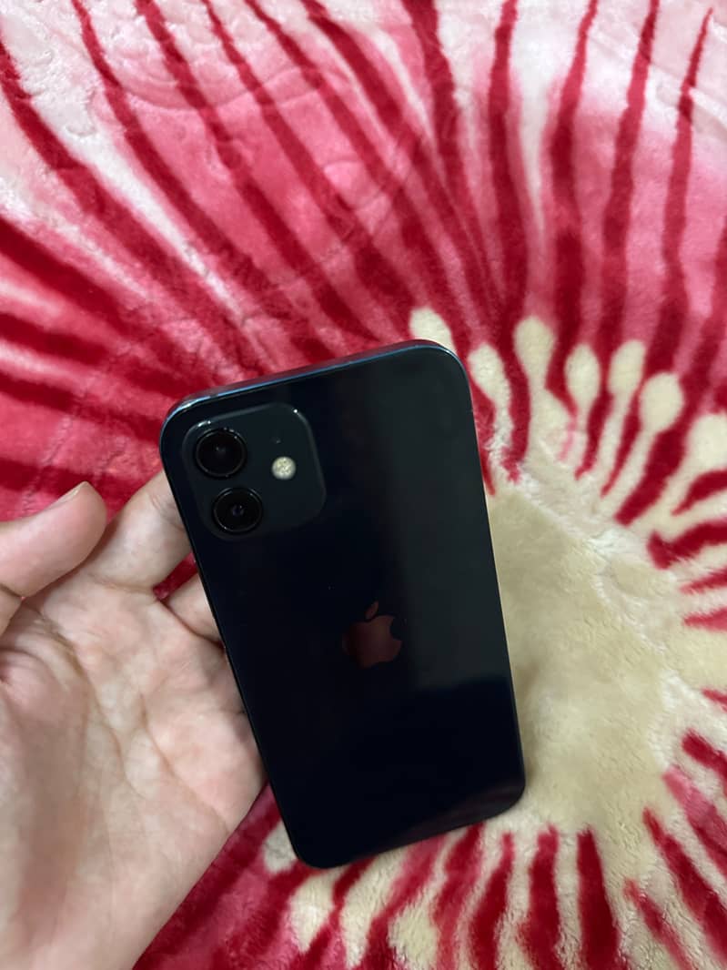 iPhone 12 2