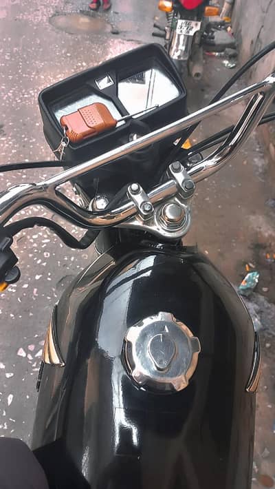 honda 125 13 modal dabal saman k sath