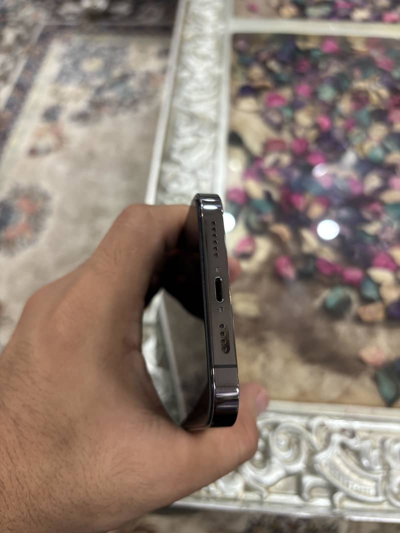 Apple iPhone 13 Pro Max 4