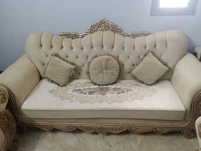 Big prince sofa for sale only 3 month use