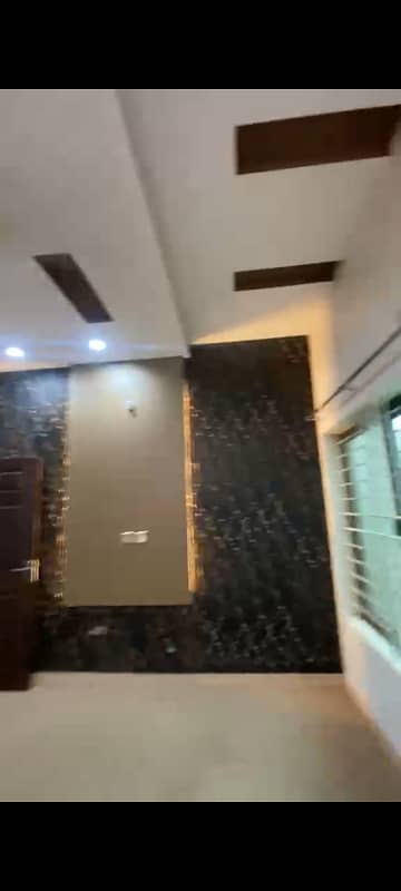 JOHAR TOWN PHASE 2 HOUSE FOR RENT