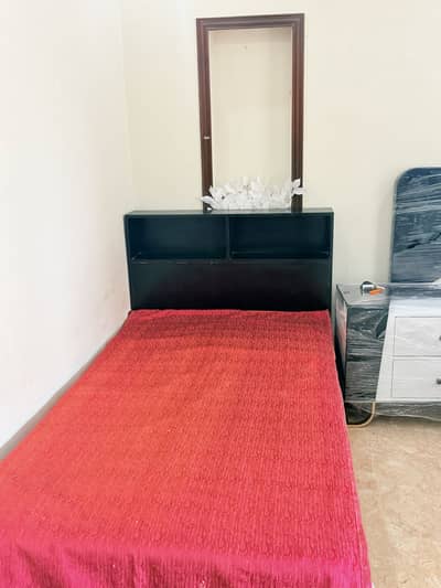 Single Bed Black Color.