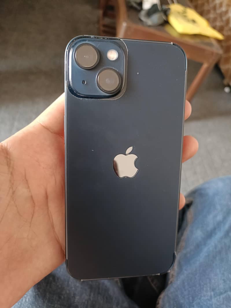 Apple iPhone 13 1