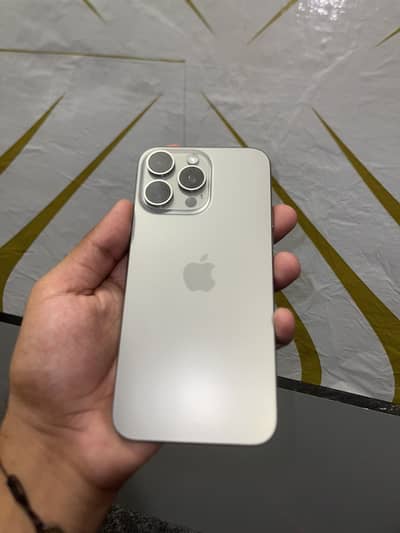 Apple iPhone 15 Pro Max
