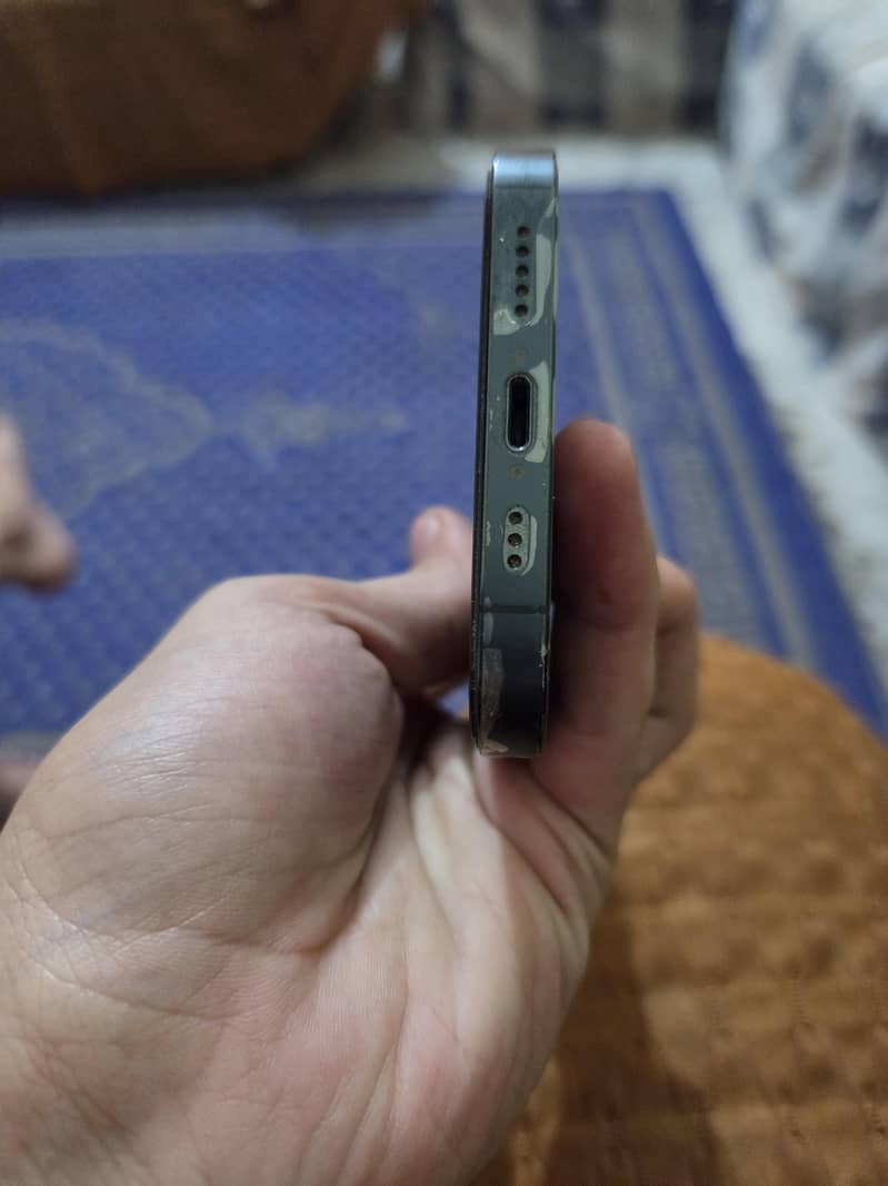 Apple iPhone 12 Pro 3