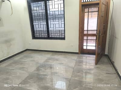 3 bedrooms & 3 bathrooms portion available for rent in G-10