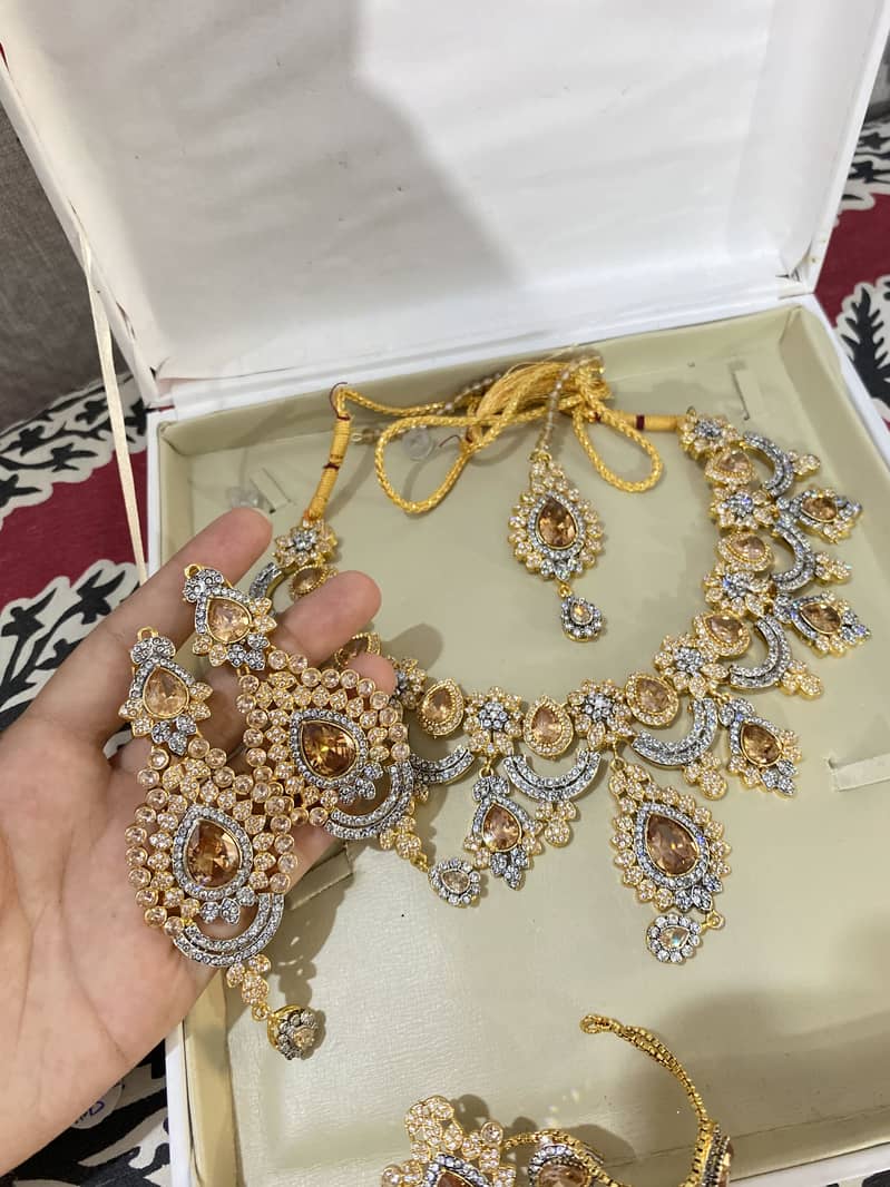 4 piece set 3