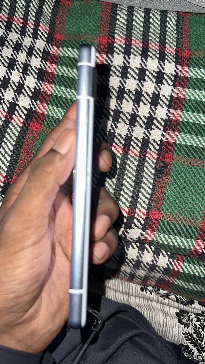Google Pixel 7. . 5
