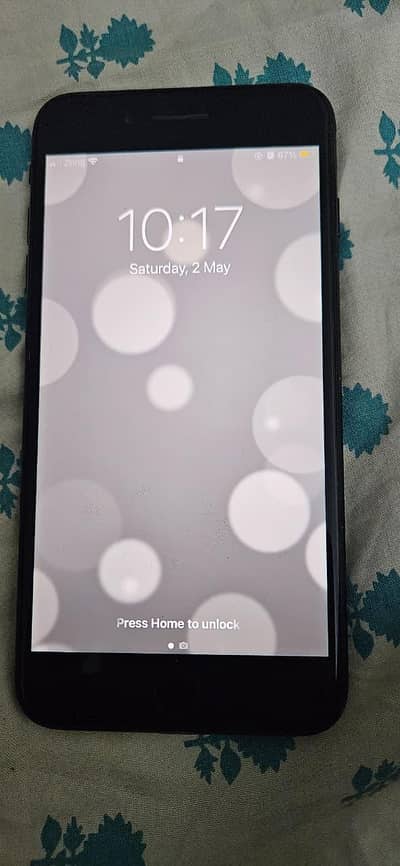 Apple iPhone 7 Plus available for sale with excellent condition