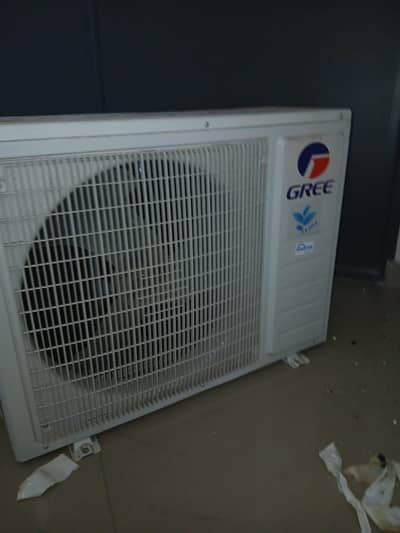 Gree T3 Technology 2 Ton Just Like Brand New