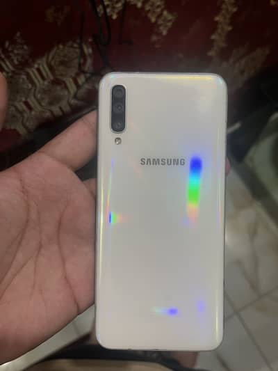Samsung Mobile A50