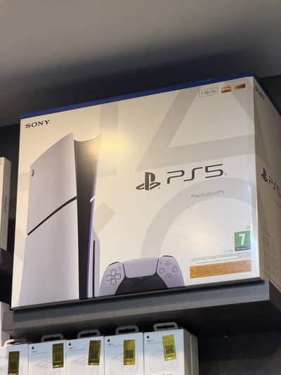 PS 5 Slim 1TB UK Model Disk Edition