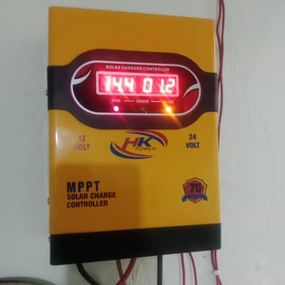 Solar MPPT Controller charger