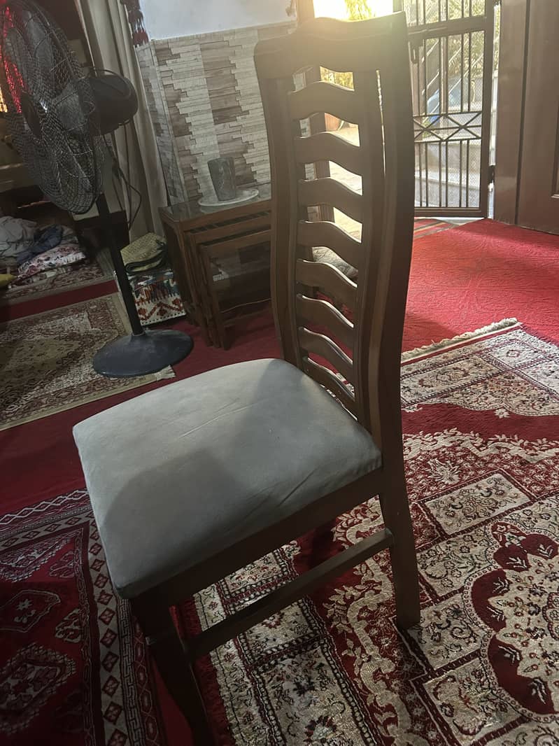 Dining chairs 3