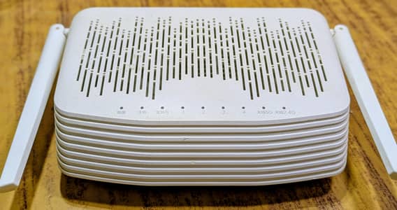 Huawei EG8145V5 Dual-Band GPON WiFi Router