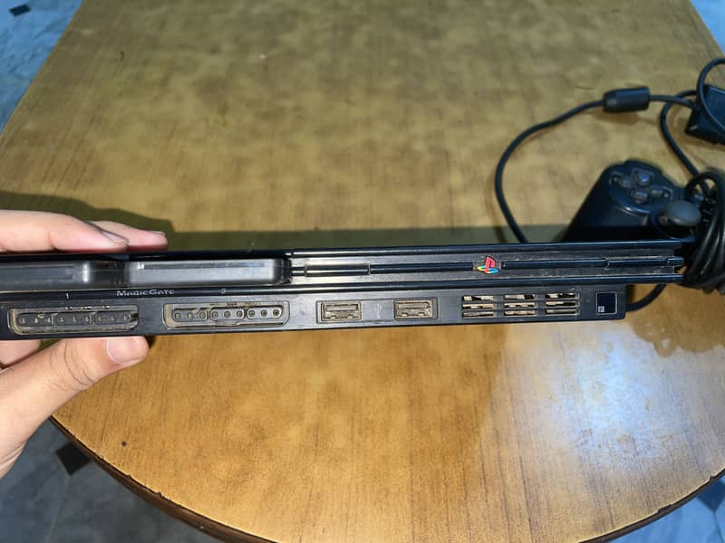 PS2 slim 3