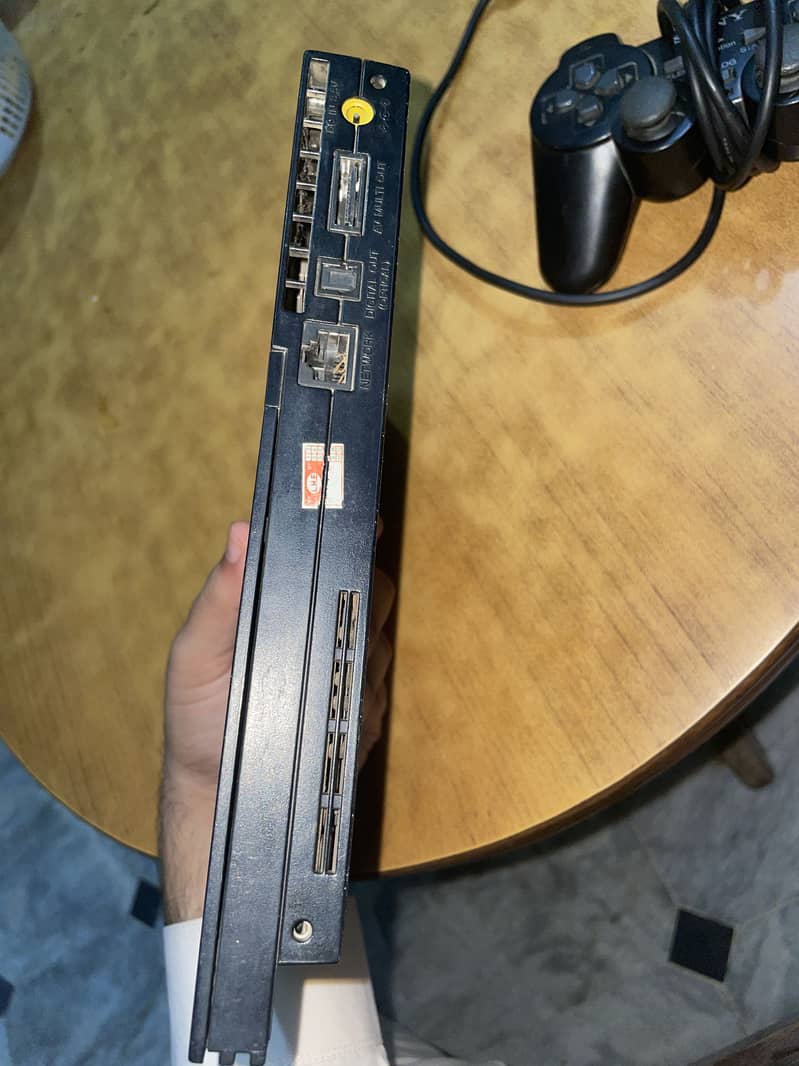 PS2 slim 4