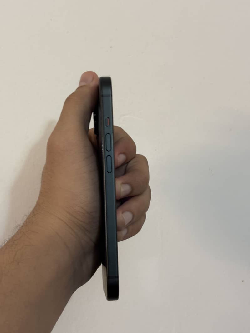 Apple iPhone 15 1