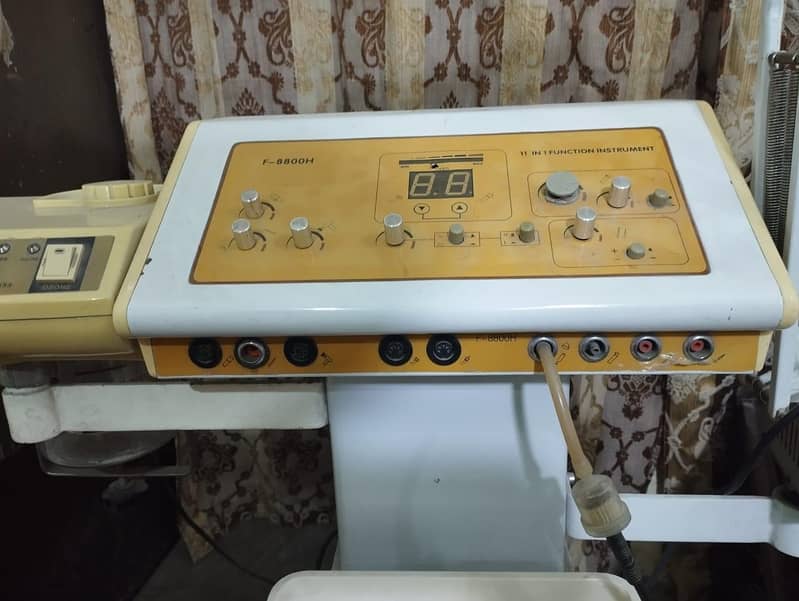 Facial Machine 1