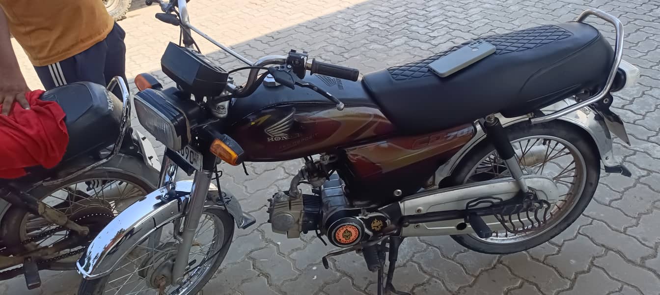 Honda CD 70 2017 0