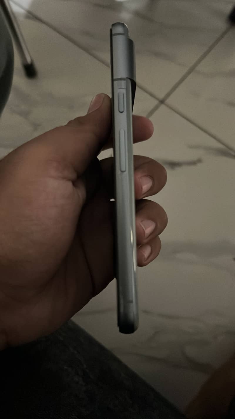 Google Pixel 8 1