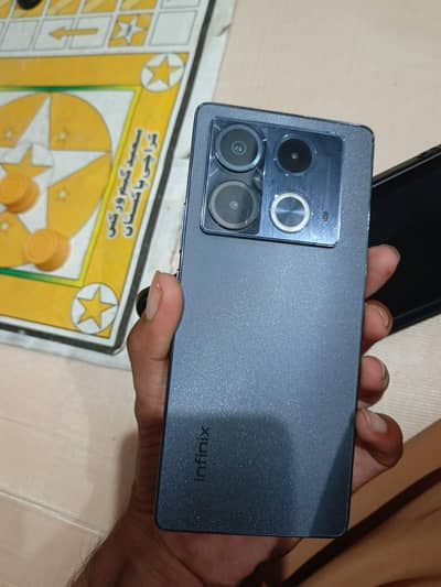 Infinix Note 40