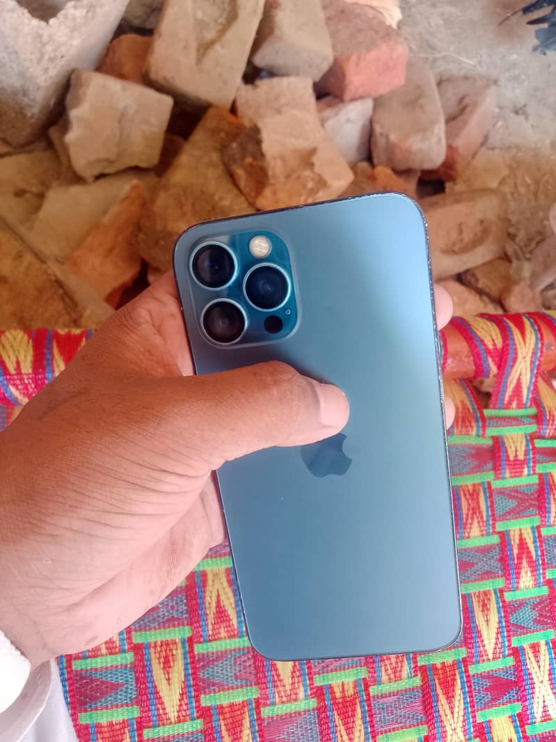 Apple iPhone 12 Pro Max 0