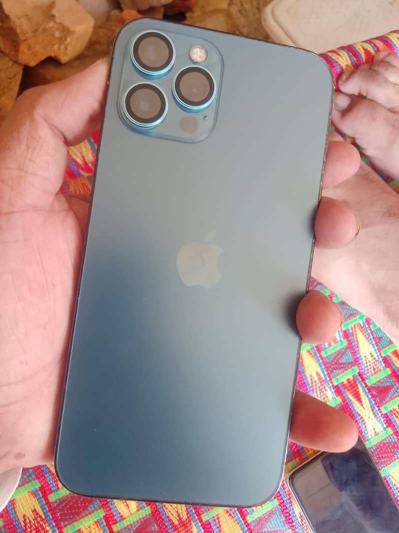 Apple iPhone 12 Pro Max 1