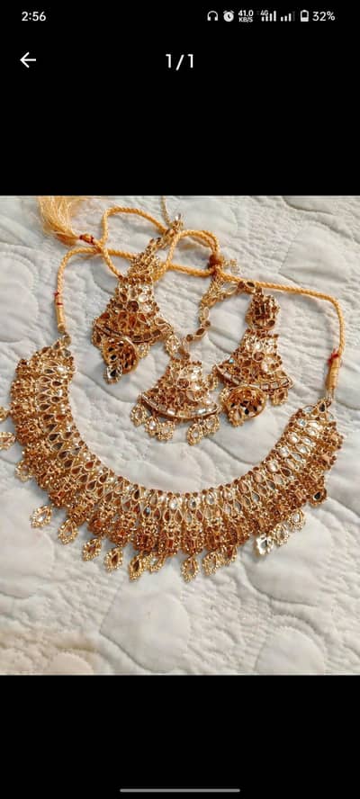 jewellery set