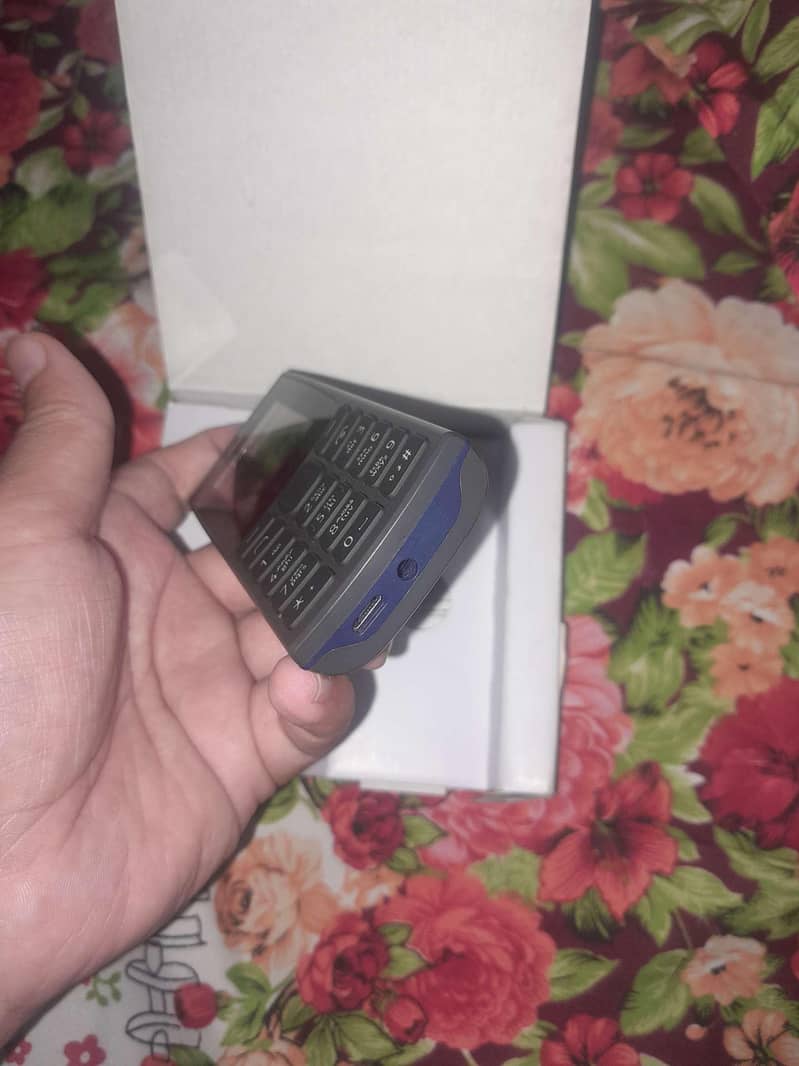 Nokia 106 5