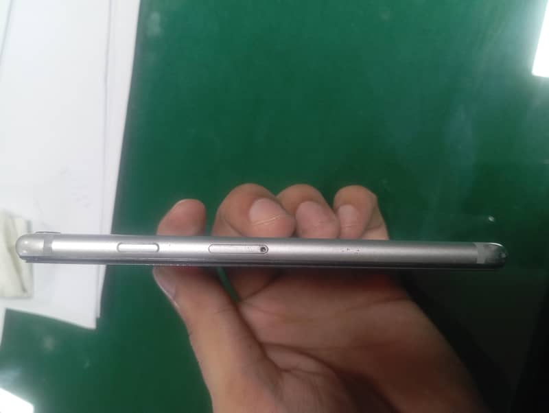 iPhone 2