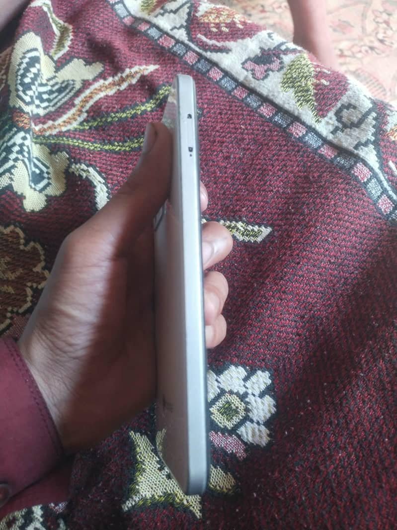 Dcode Bold 3 Pro 8+8 128 PTA approved 6