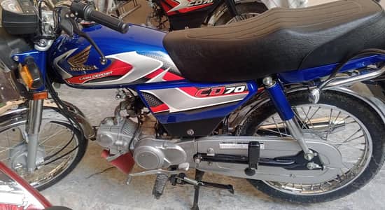 Honda cd70 new 2025 last 7600 kilumitar Chali ha blue color