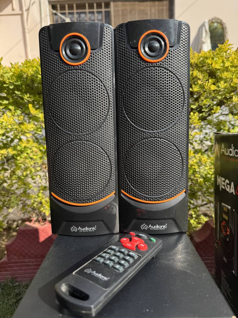 Audionic Mega 45 subwoofers 1
