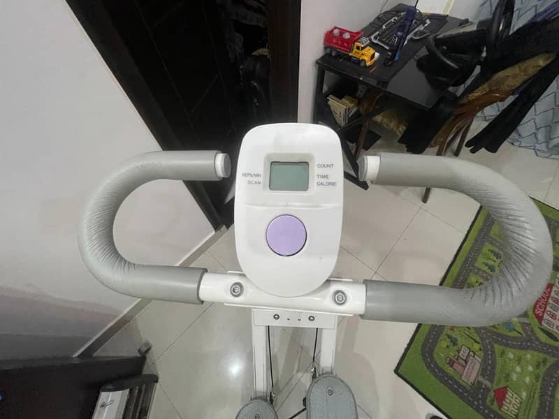 Air Walker elliptical machine 1