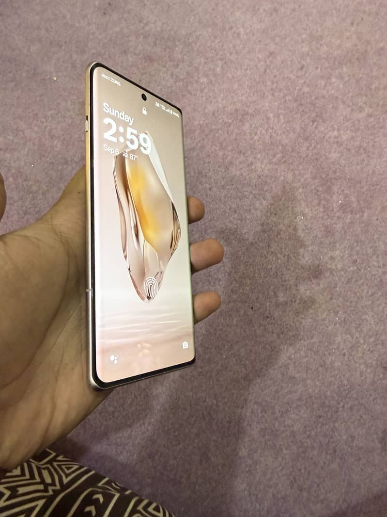 One Plus 12R 3