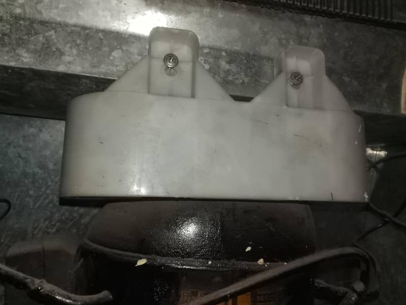 refrigerator 4