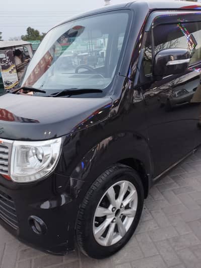 Nissan Moco 2014