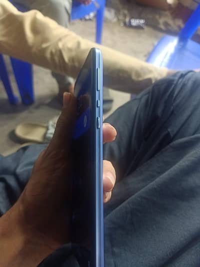 Sharp Aquos Zero
