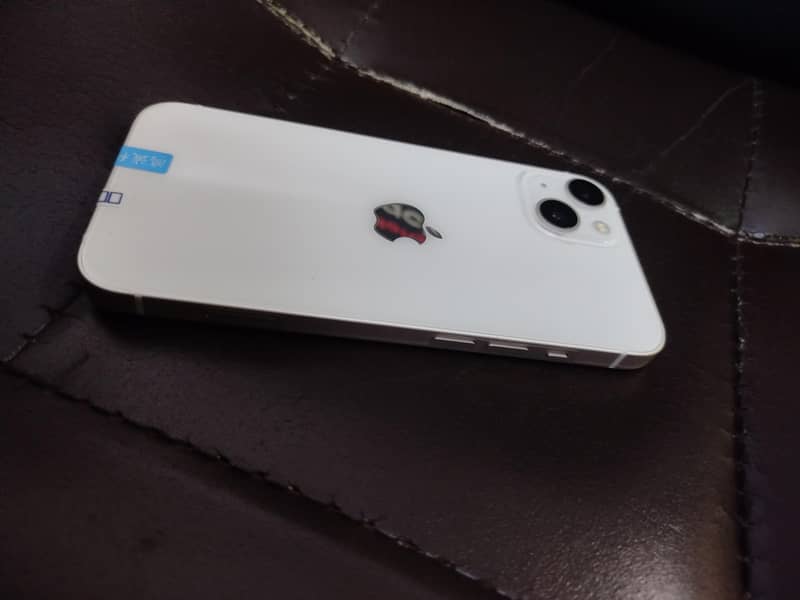 Apple iPhone 13 1