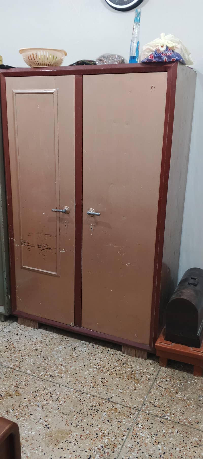 OLD CUPBOARD 1