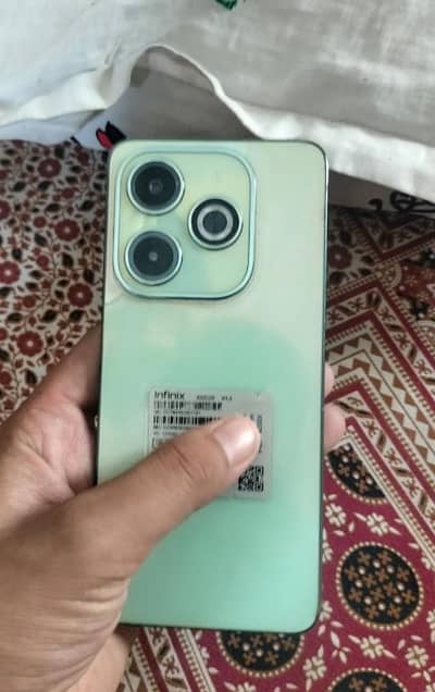 Infinix Hot 40i Complete Saman 8+8 128 Original Seald Sett