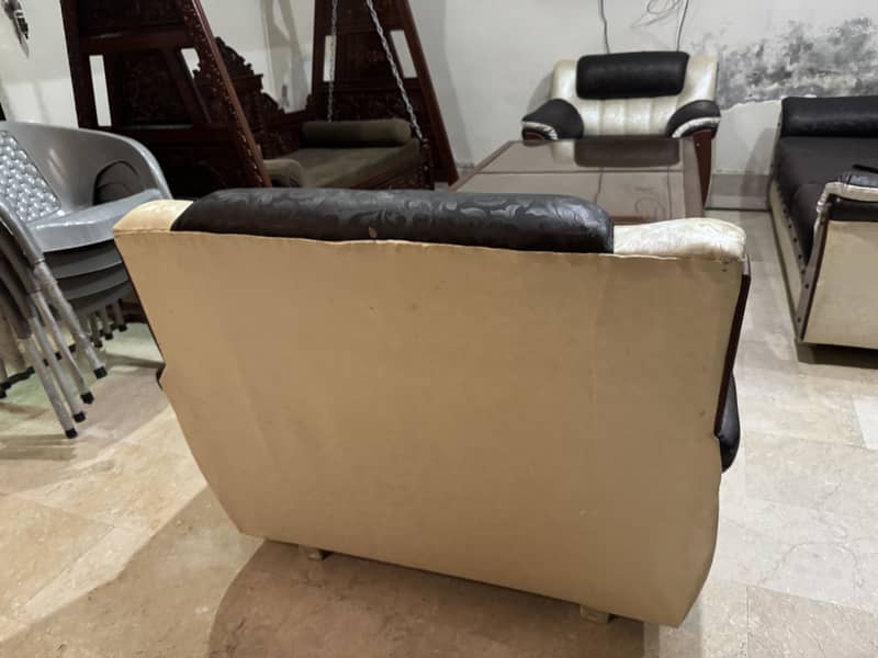 Sofa  for sell 1