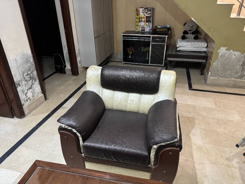 Sofa  for sell 2