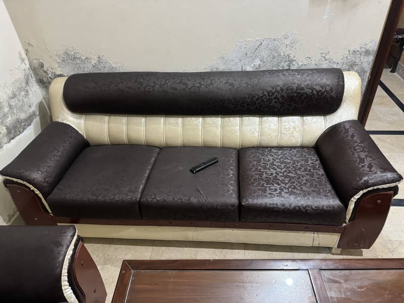 Sofa  for sell 5