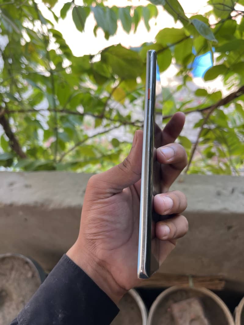 Tecno CAMON 40 Pro 3
