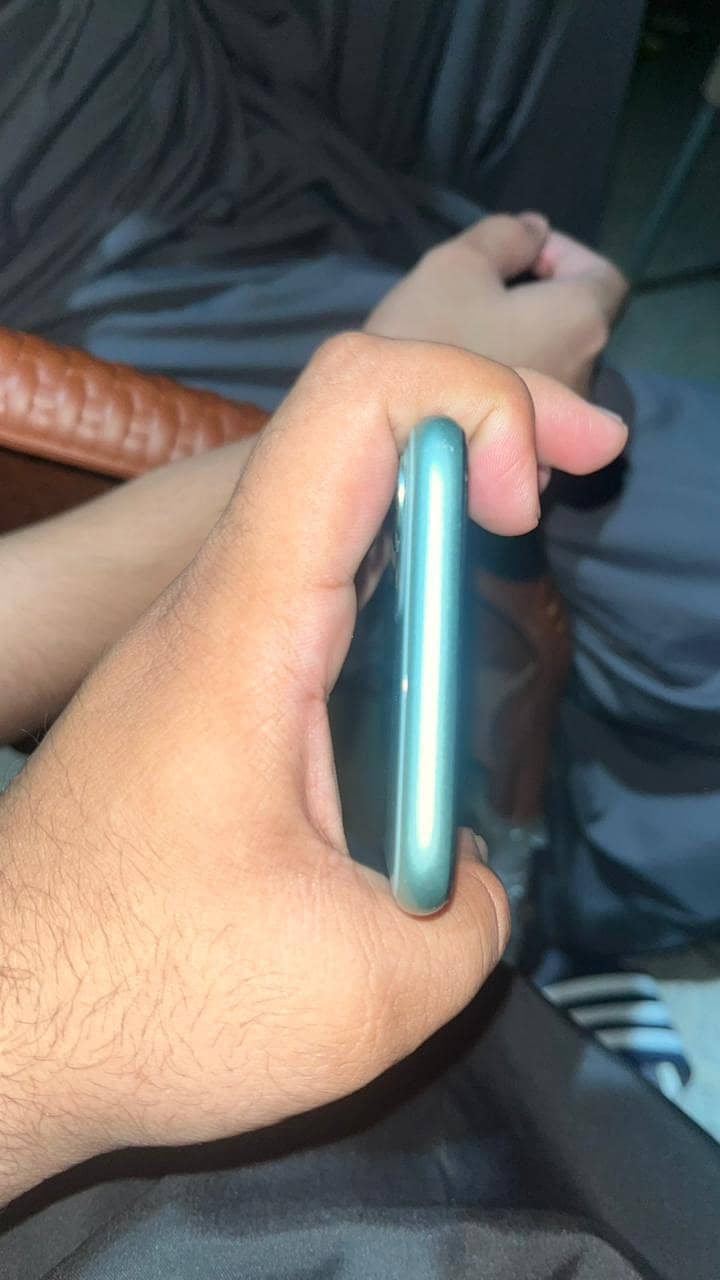 Apple iPhone 11 1