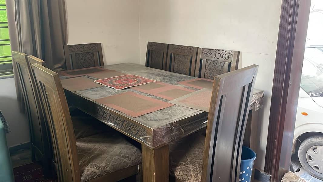 dinning table for 8 persons 2