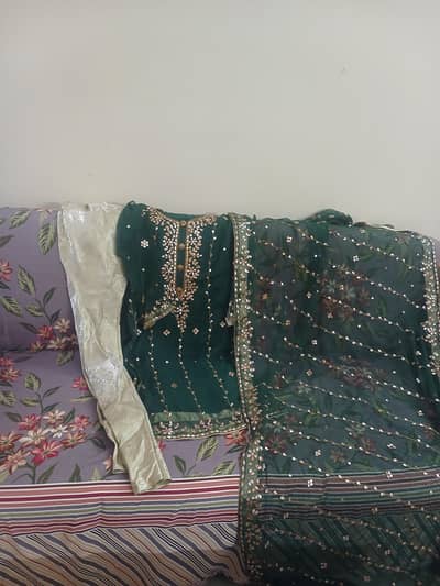 Preloved Green 3-Piece Mehndi Suit with Lace Dupatta