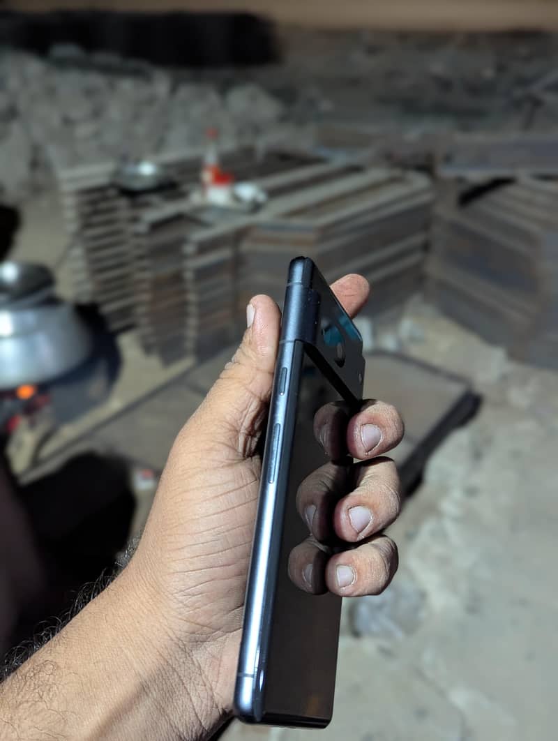 Google Pixel 7 5